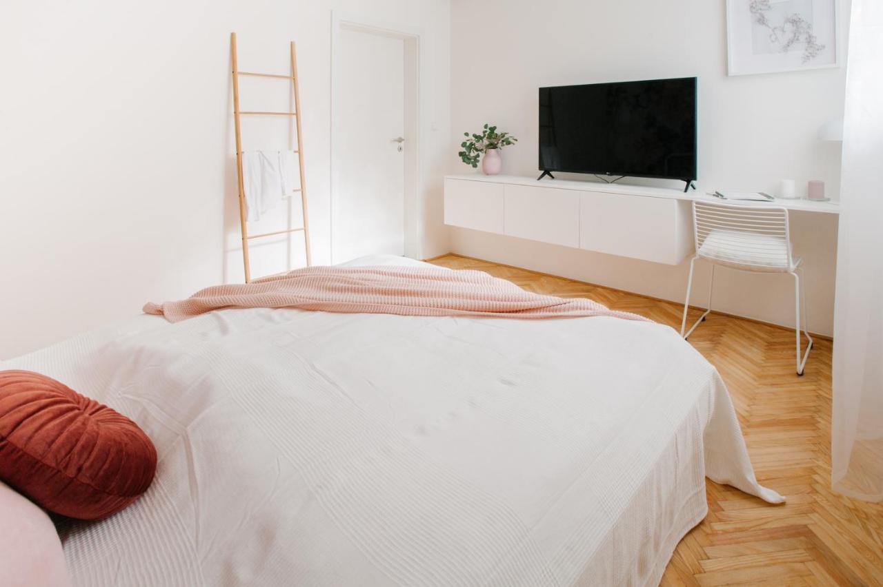 Great Chill Boutique Apartments #11 By Goodnite Cz Brno Exteriör bild